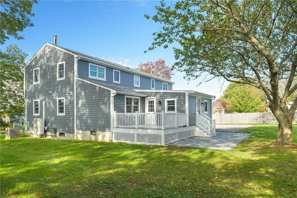 Property Photo:  138 Oliphant Lane  RI 02842 