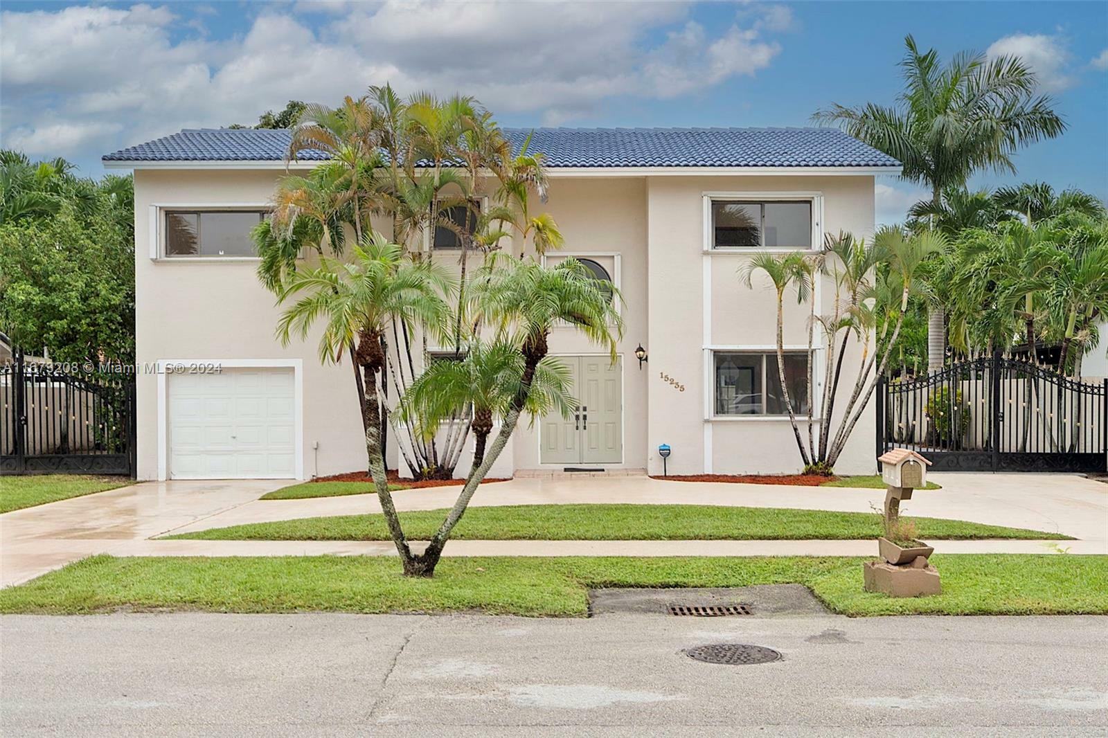 Property Photo:  15235 SW 99th Ct  FL 33157 