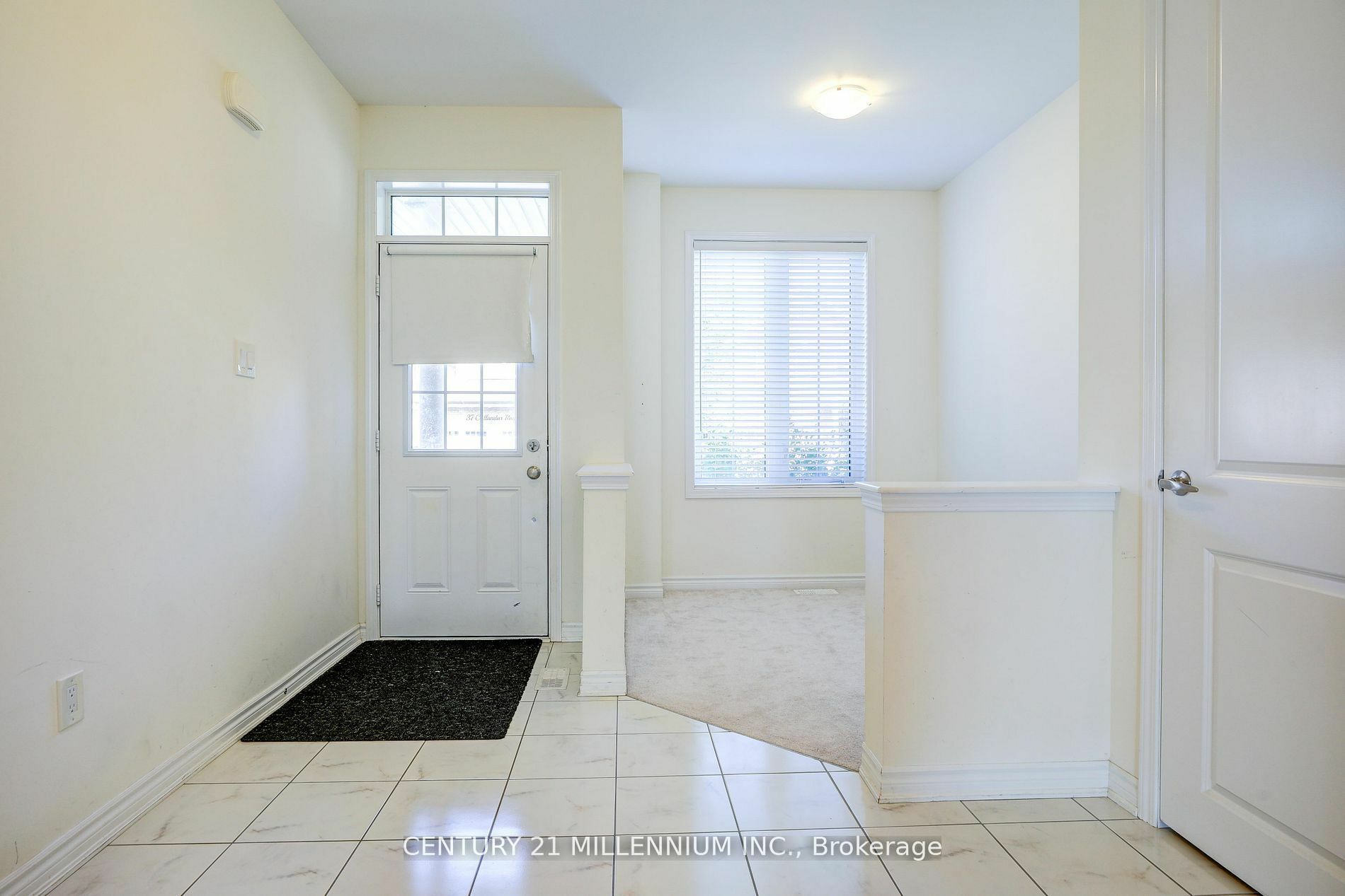 Property Photo:  42 Callandar Rd  ON L7A 4T8 