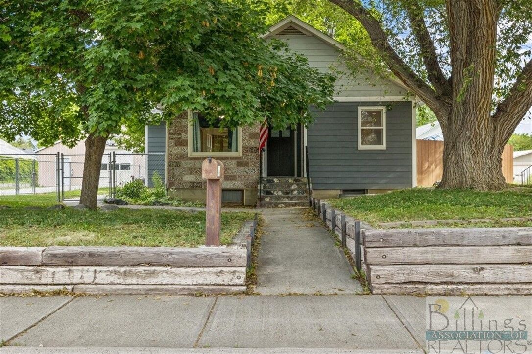 Property Photo: 735 Avenue E MT 59102