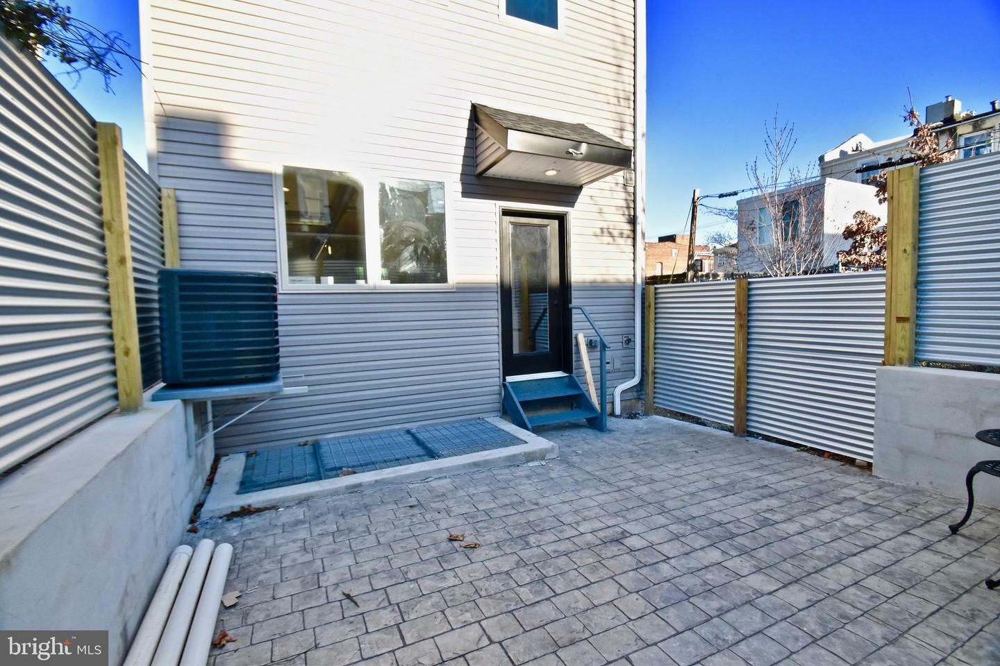 Property Photo:  2068 E Boston Street 1  PA 19125 