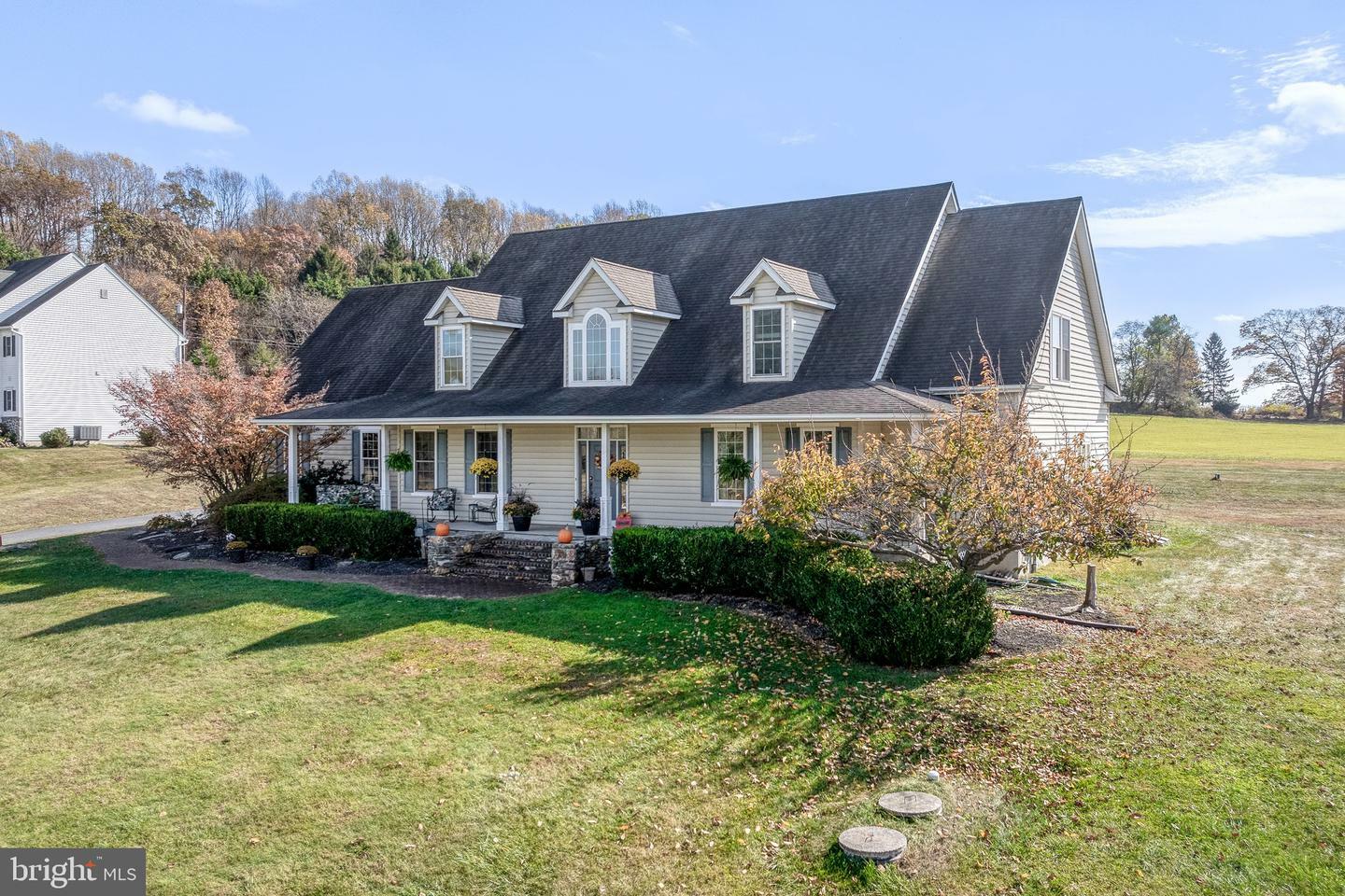 Property Photo:  303 Kirks Mill Road  PA 19362 