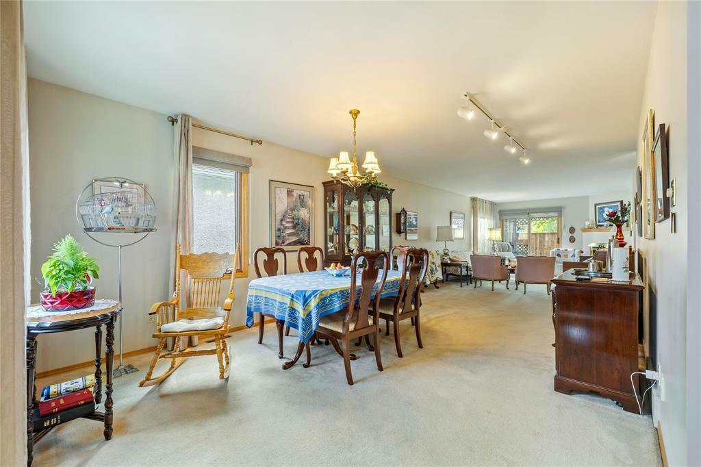 Photo de la propriété:  6645 Roblin Boulevard  MB R3R 3S4 