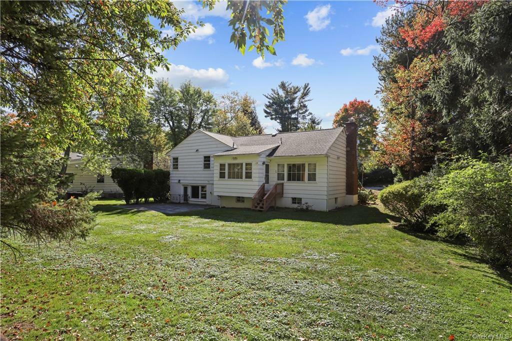 Property Photo:  404 Ardsley Road  NY 10583 