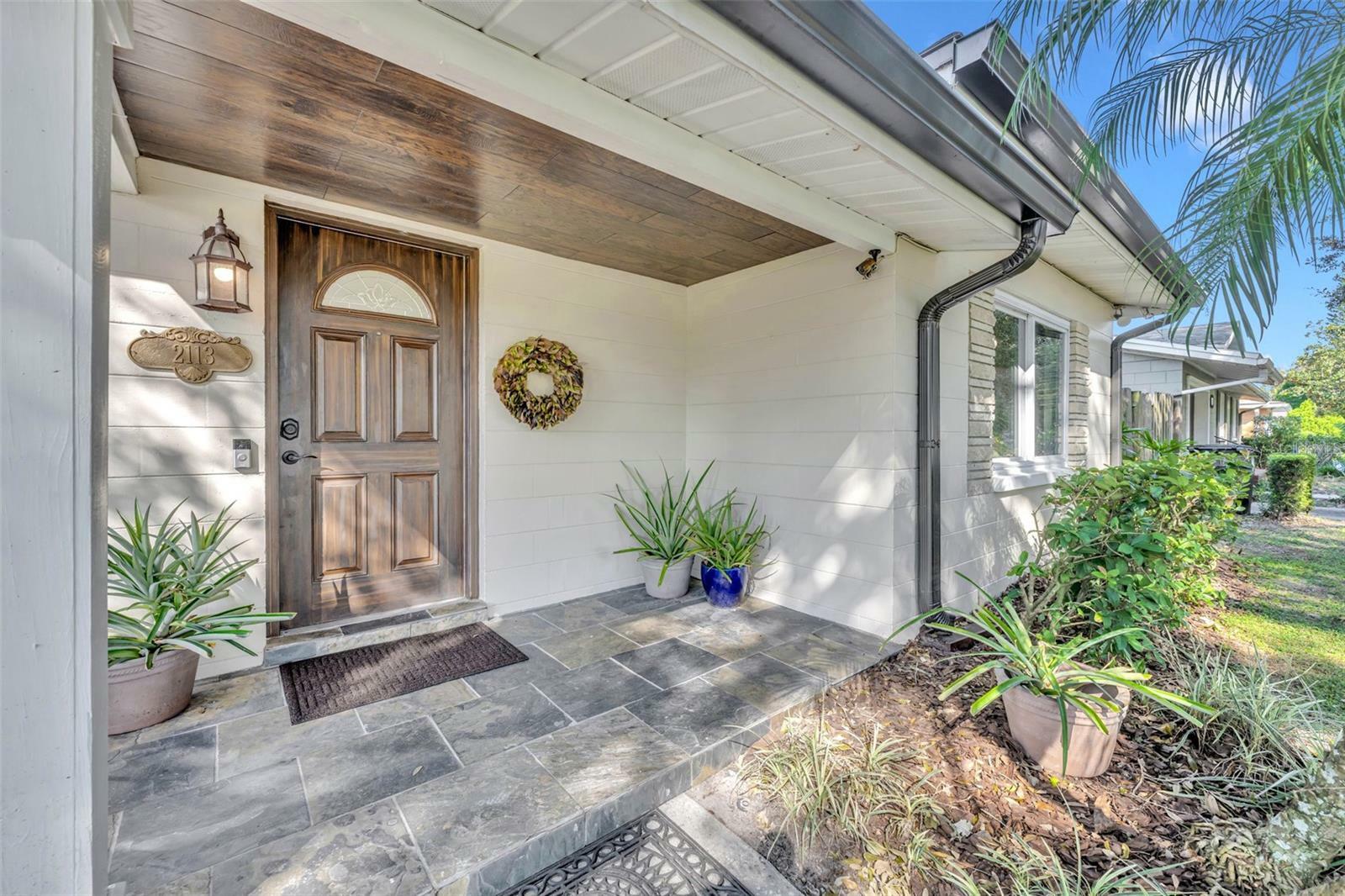 Property Photo: 2113 Albert Lee Parkway FL 32789