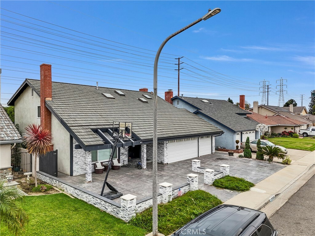 Property Photo:  18596 Santa Isadora Street  CA 92708 