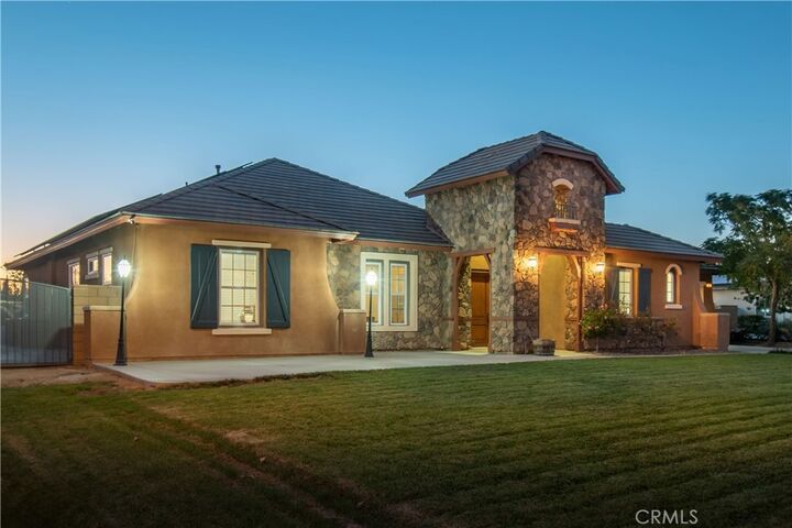 Property Photo: 12948 Hyperion Lane CA 92308