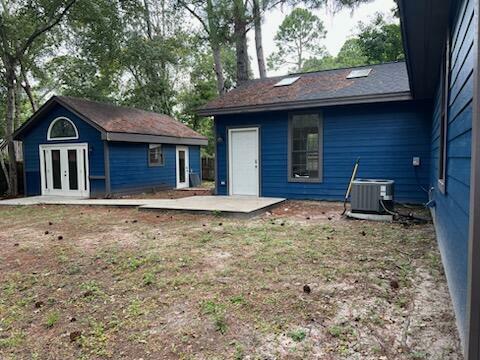 Property Photo:  306 Ridgewood Avenue  FL 32569 