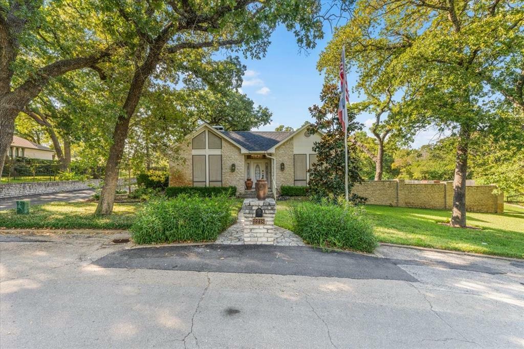 Photo de la propriété:  2218 Lake Country Drive  TX 76087 