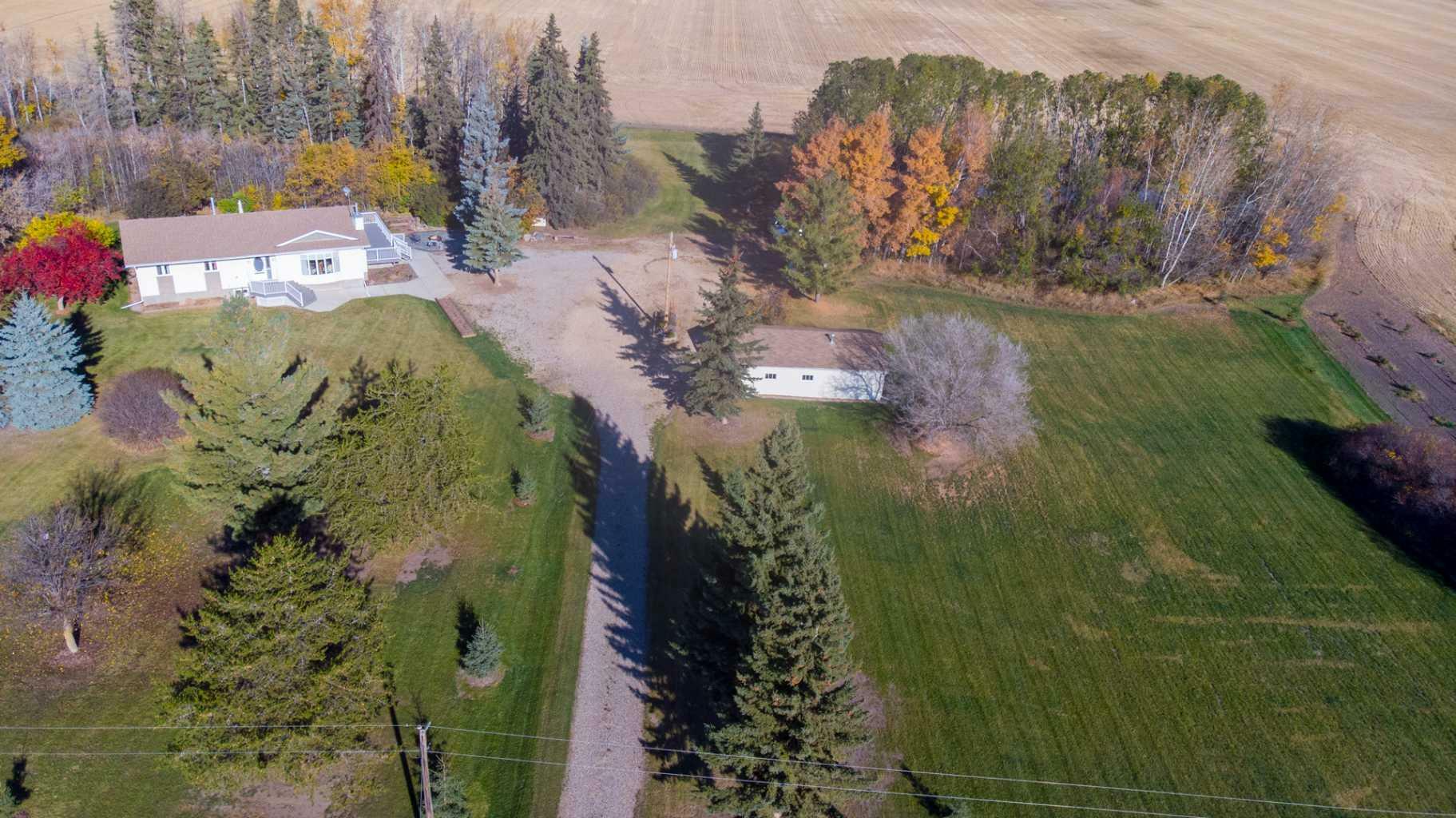 Property Photo:  232056 Township Road 662  AB T9S 2A9 