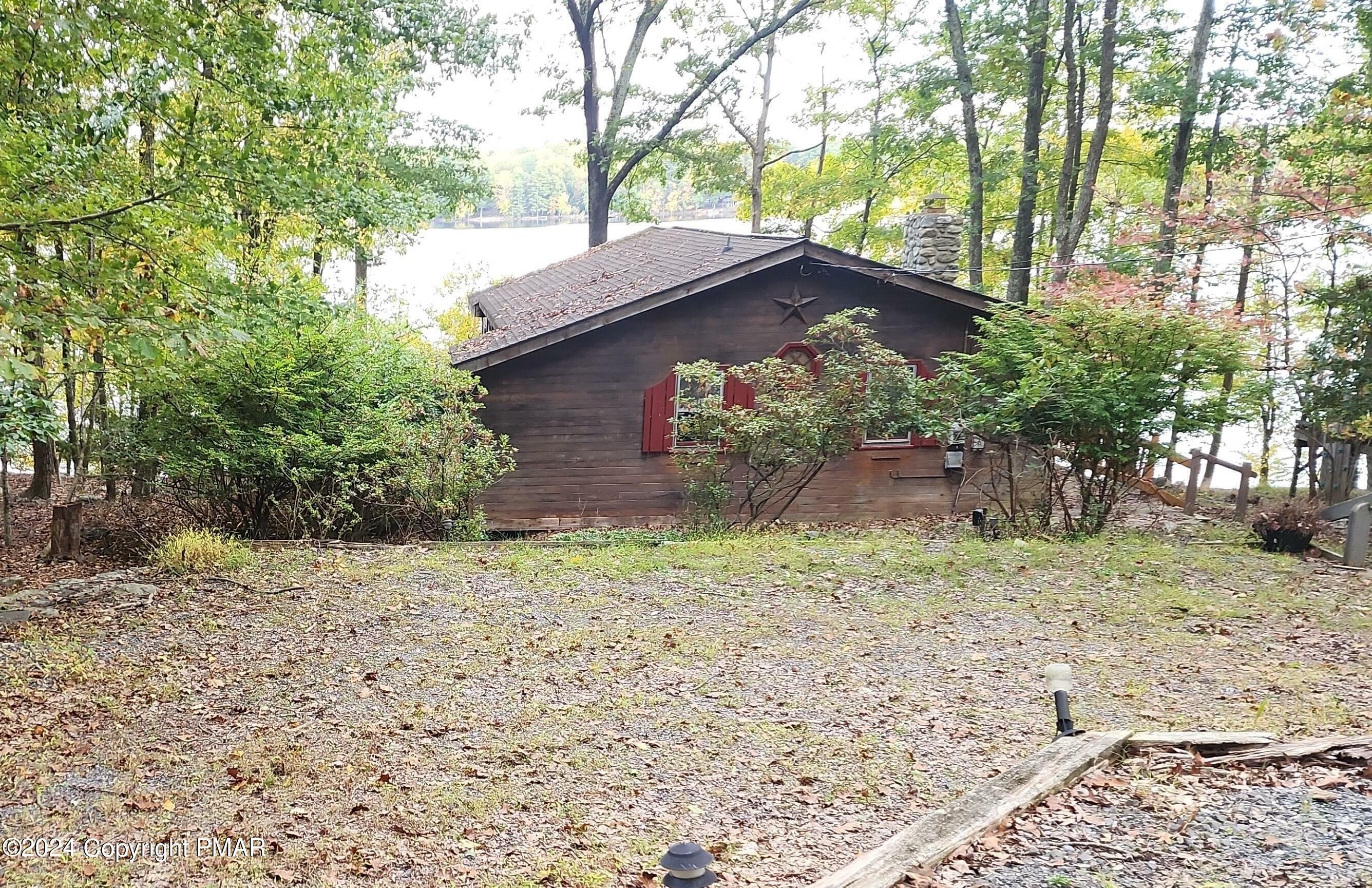 Property Photo:  6169 W Lakeshore Drive  PA 18302 