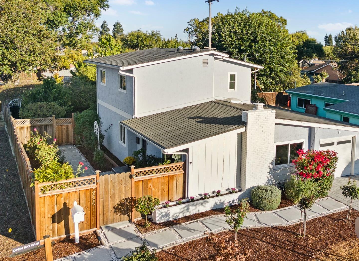 Property Photo:  2560 Warburton Avenue  CA 95051 