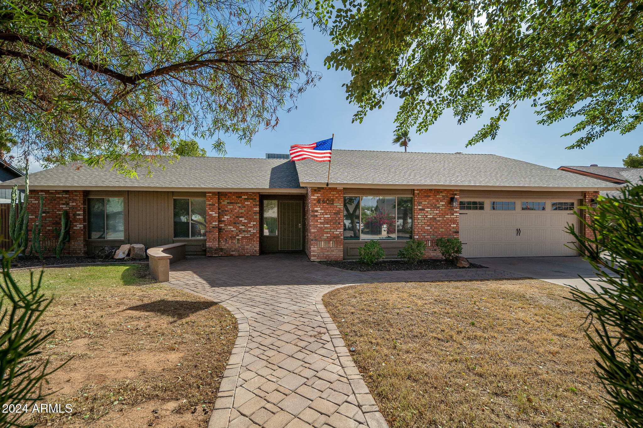 Property Photo:  4409 E Grandview Road  AZ 85032 