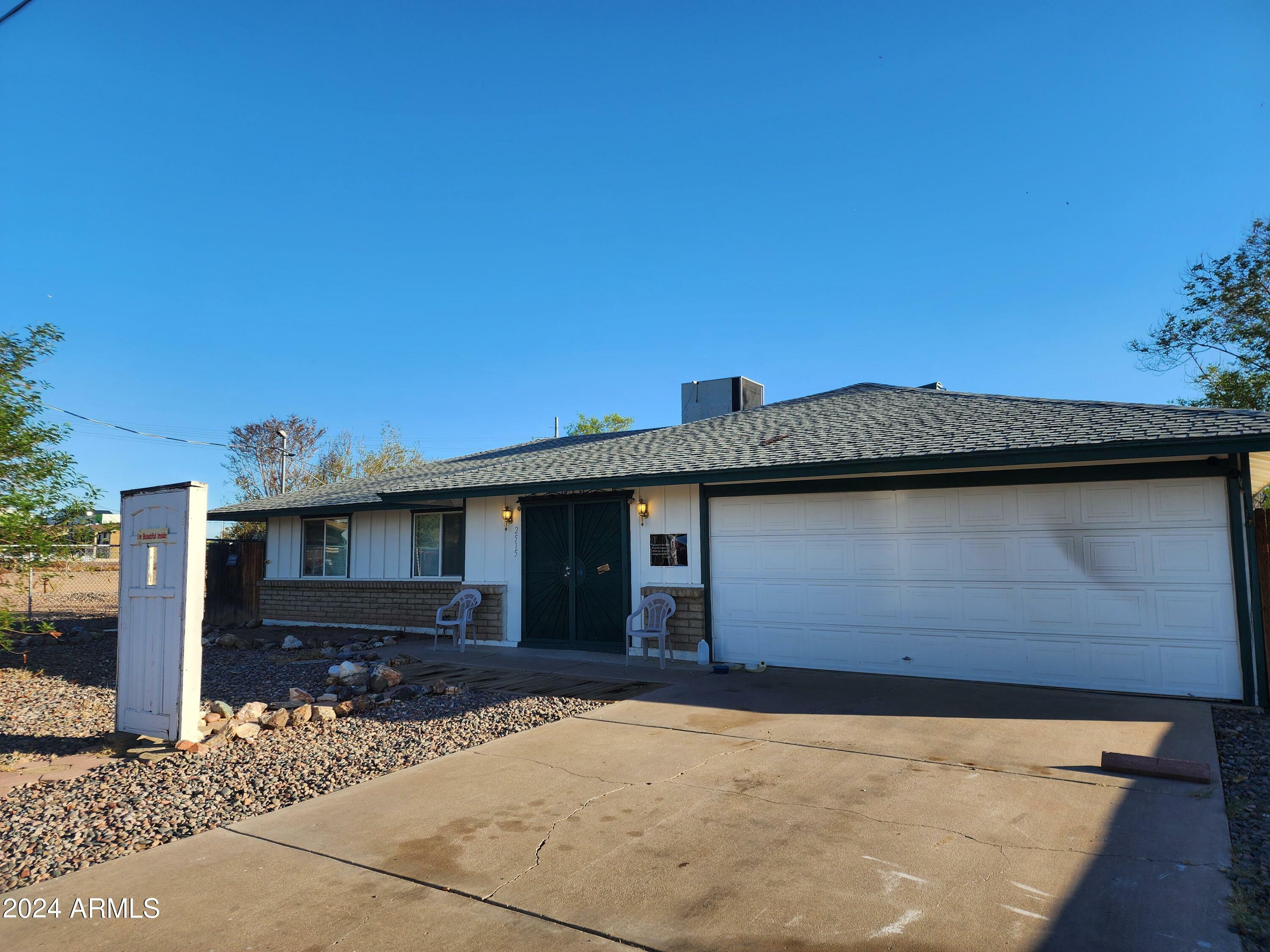 Property Photo:  2515 E McArthur Drive  AZ 85288 