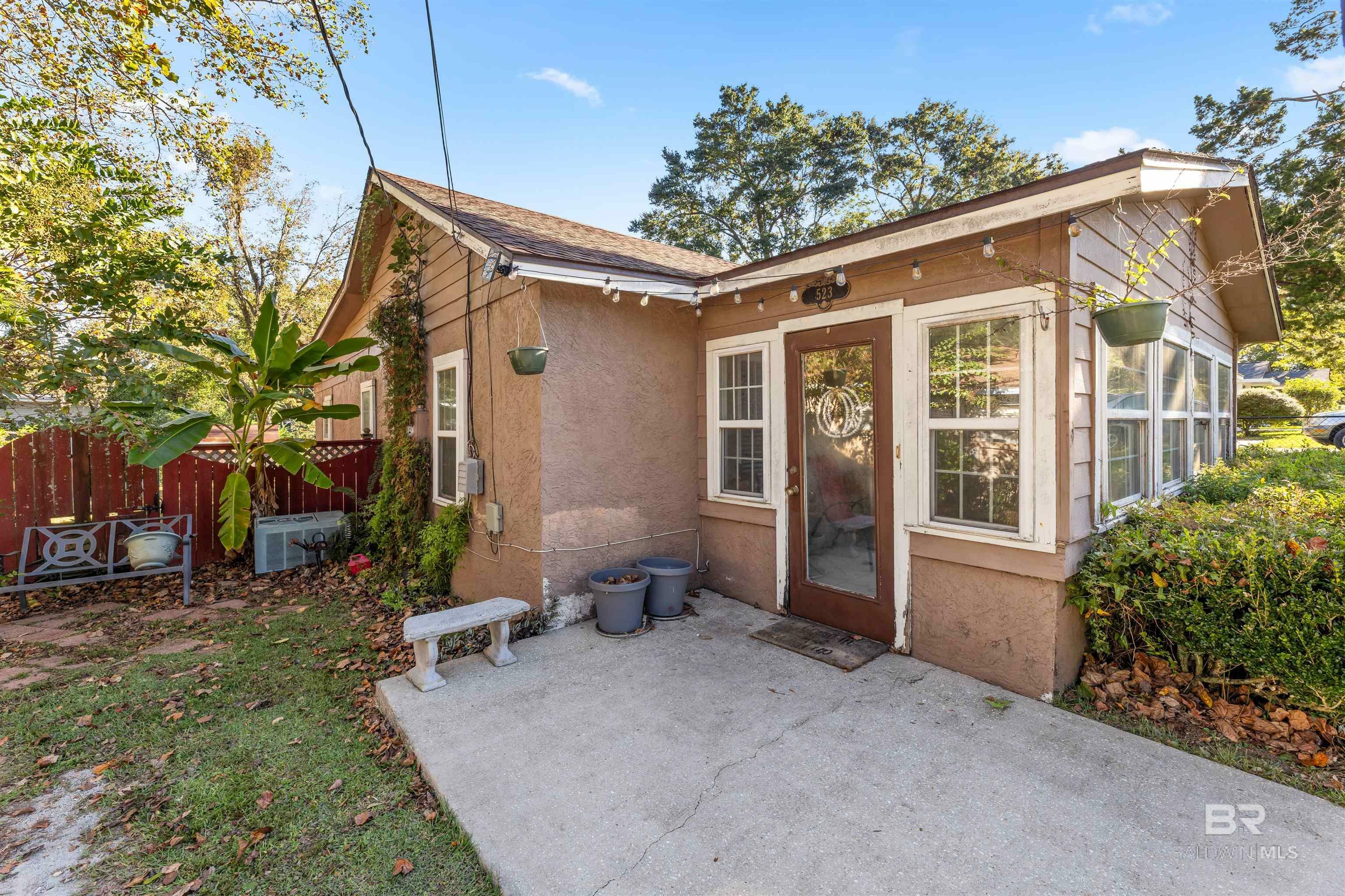 Property Photo:  523 Gayfer Avenue  AL 36532 