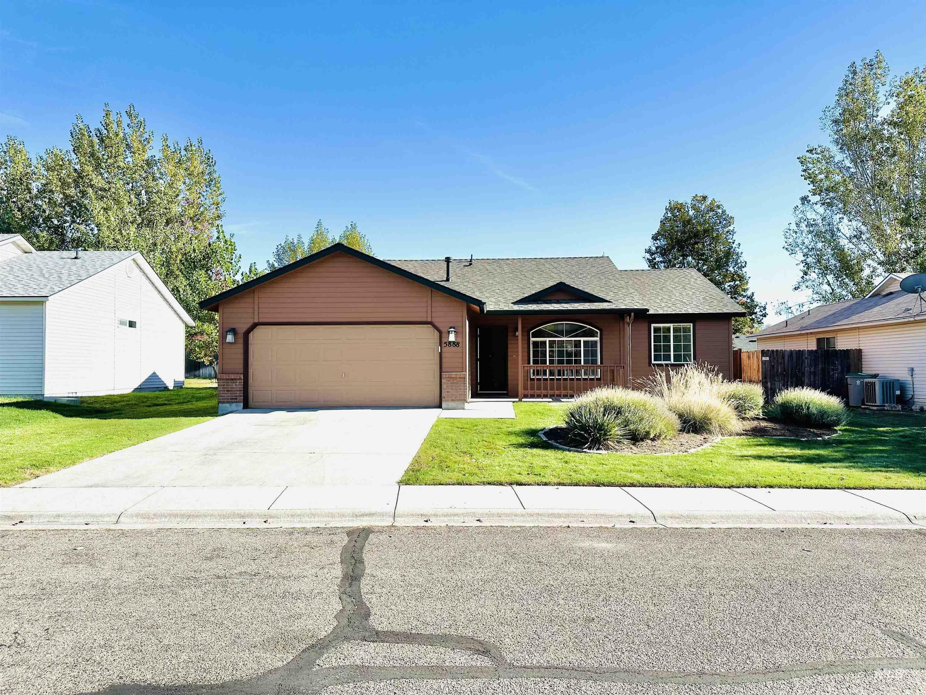 Property Photo:  5888 S Sedum Way  ID 83709 