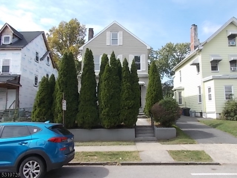 85 Hollywood Ave  East Orange City NJ 07018 photo