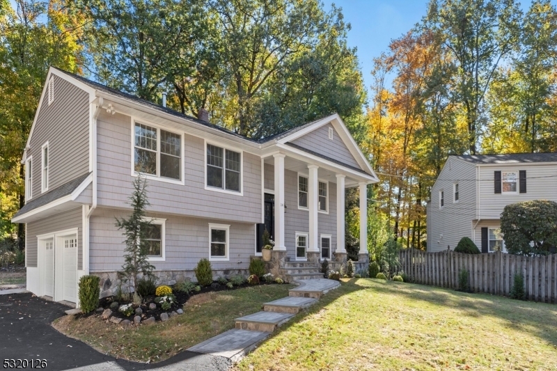 Property Photo:  14 Millbrook Ct  NJ 07039 