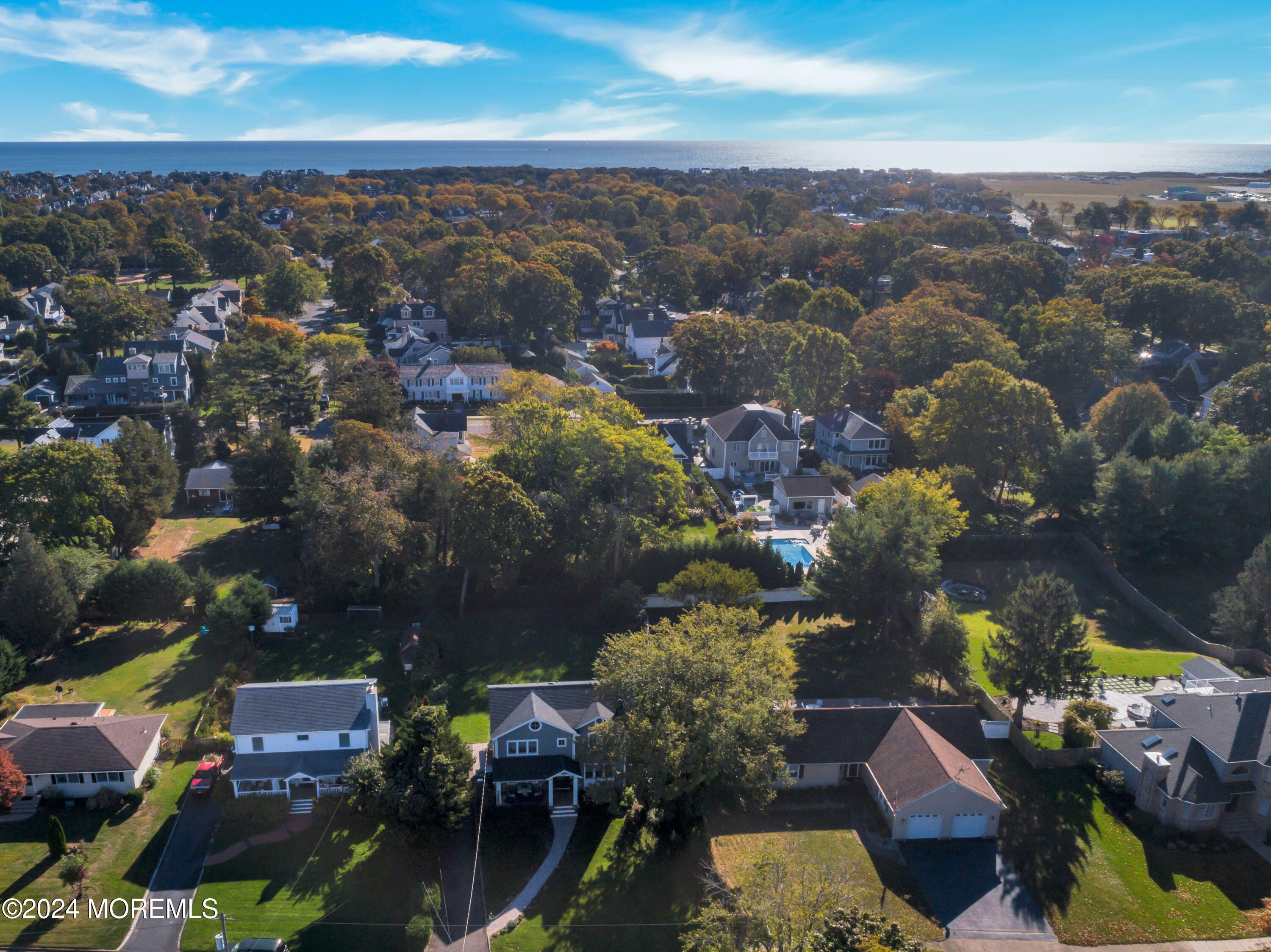 Property Photo:  2184 Terrace Place  NJ 08750 