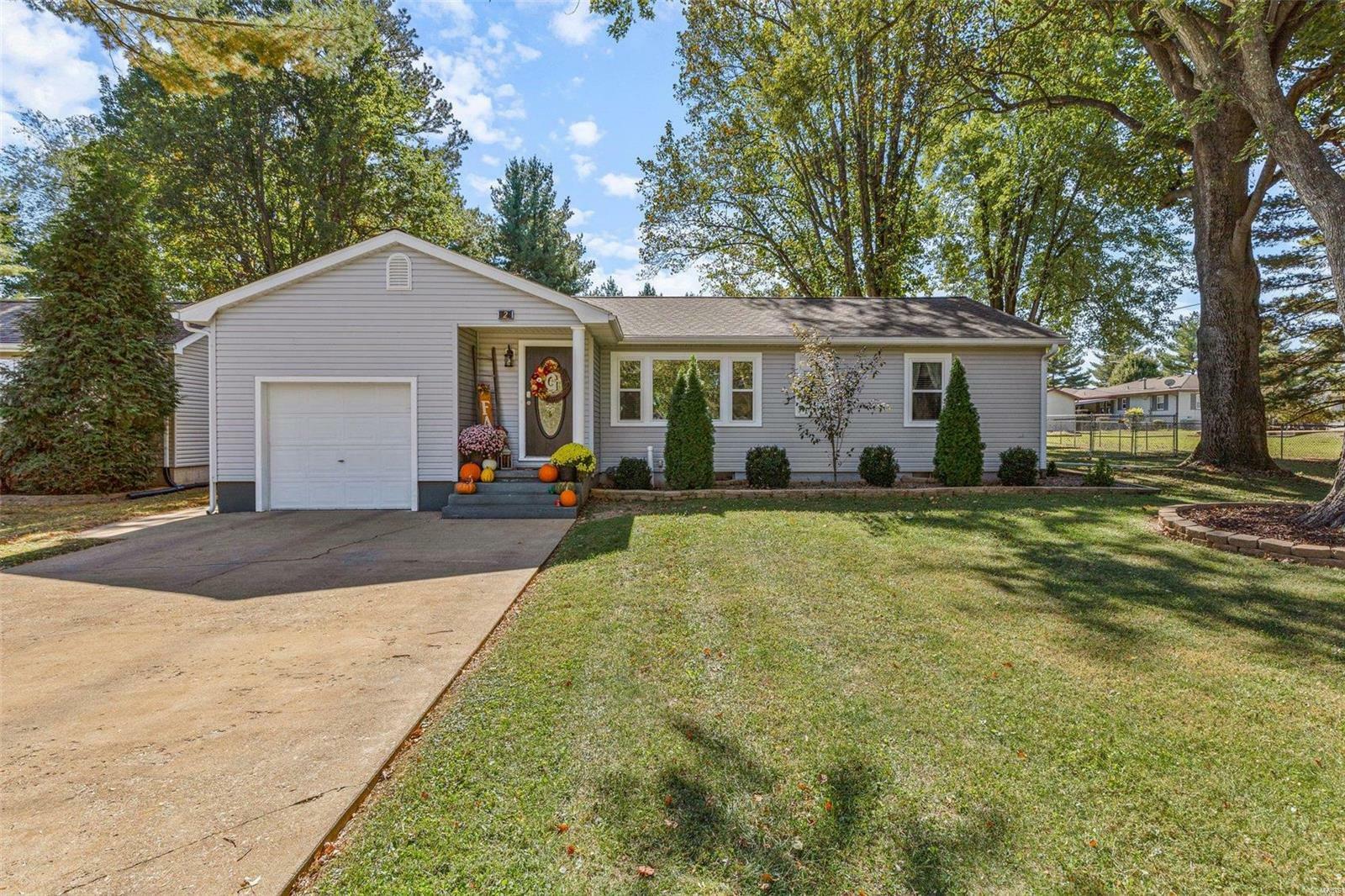 Property Photo:  2 Airline Drive  MO 63640 