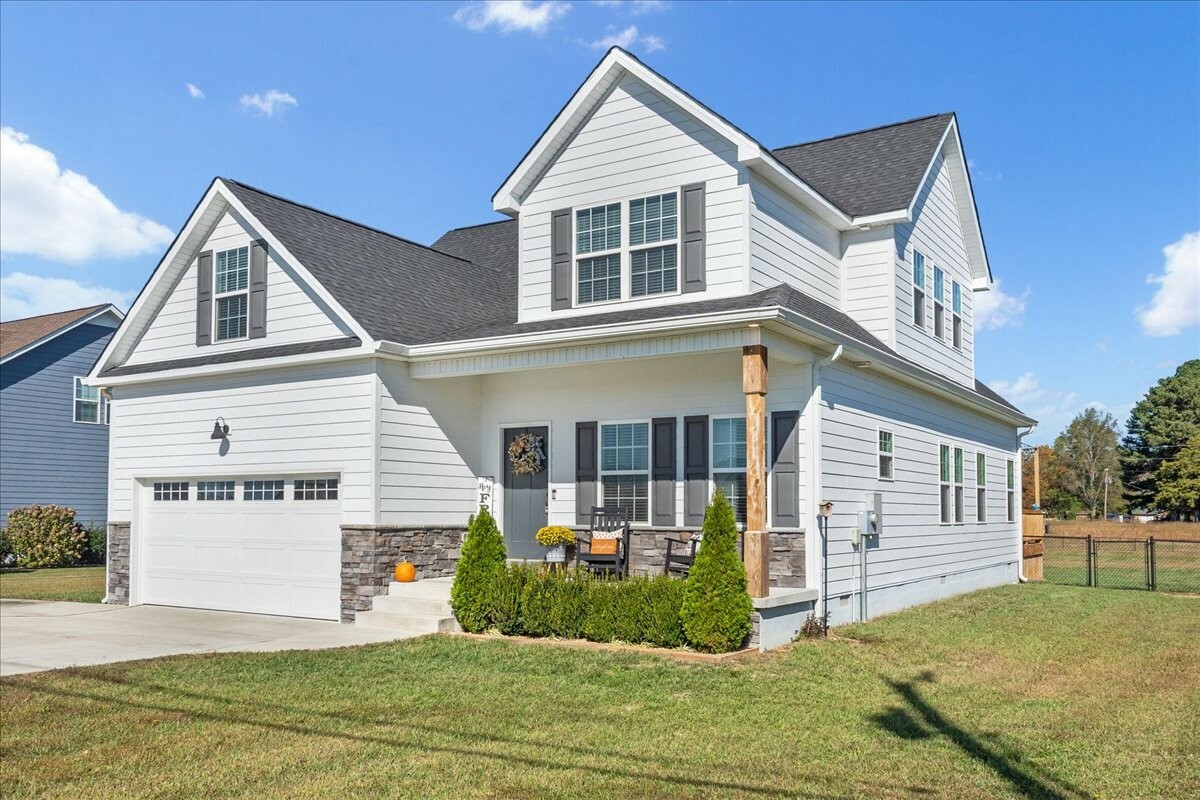 Property Photo: 74 Pine Bluff Rd TN 37398