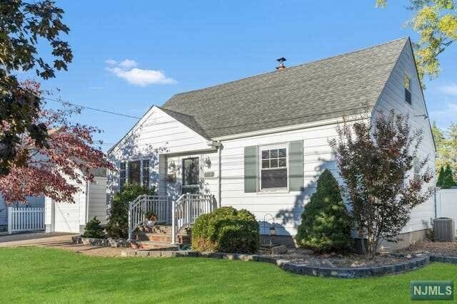 Property Photo:  136 Willard Avenue  NJ 07512 