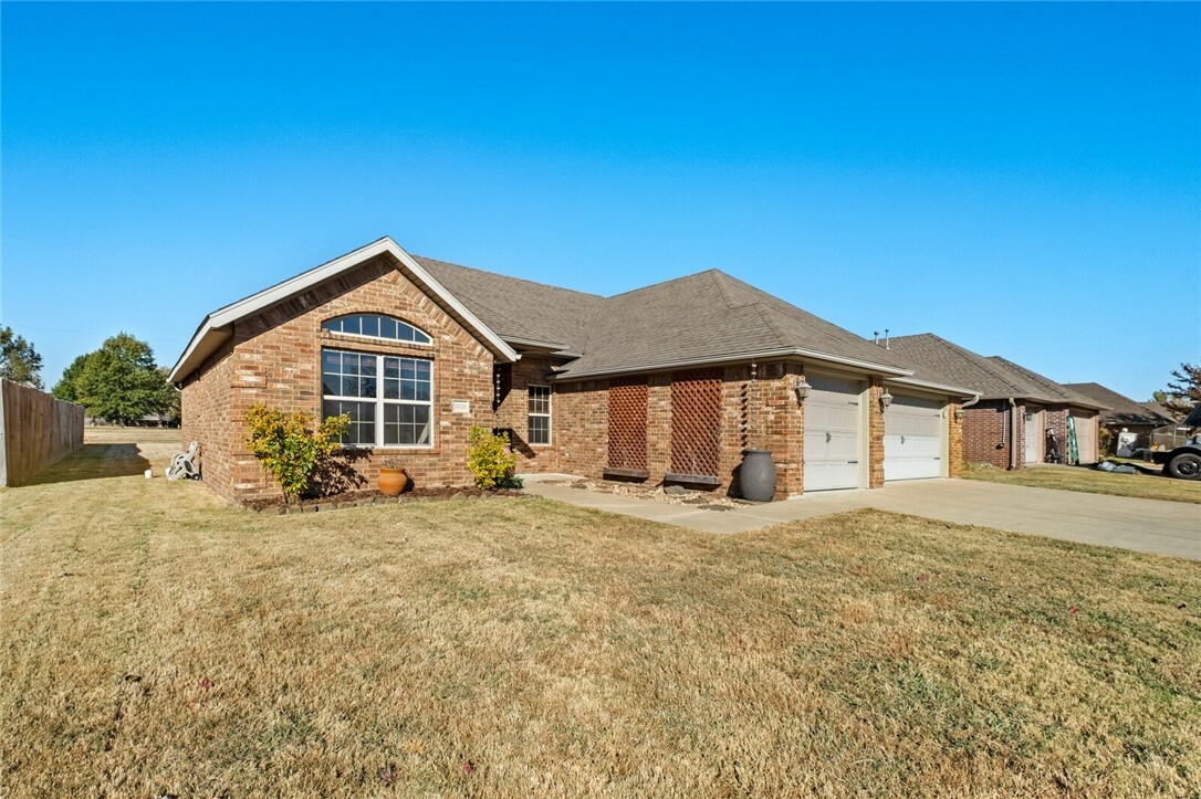 Property Photo:  10879 Foxglove Lane  AR 72753 