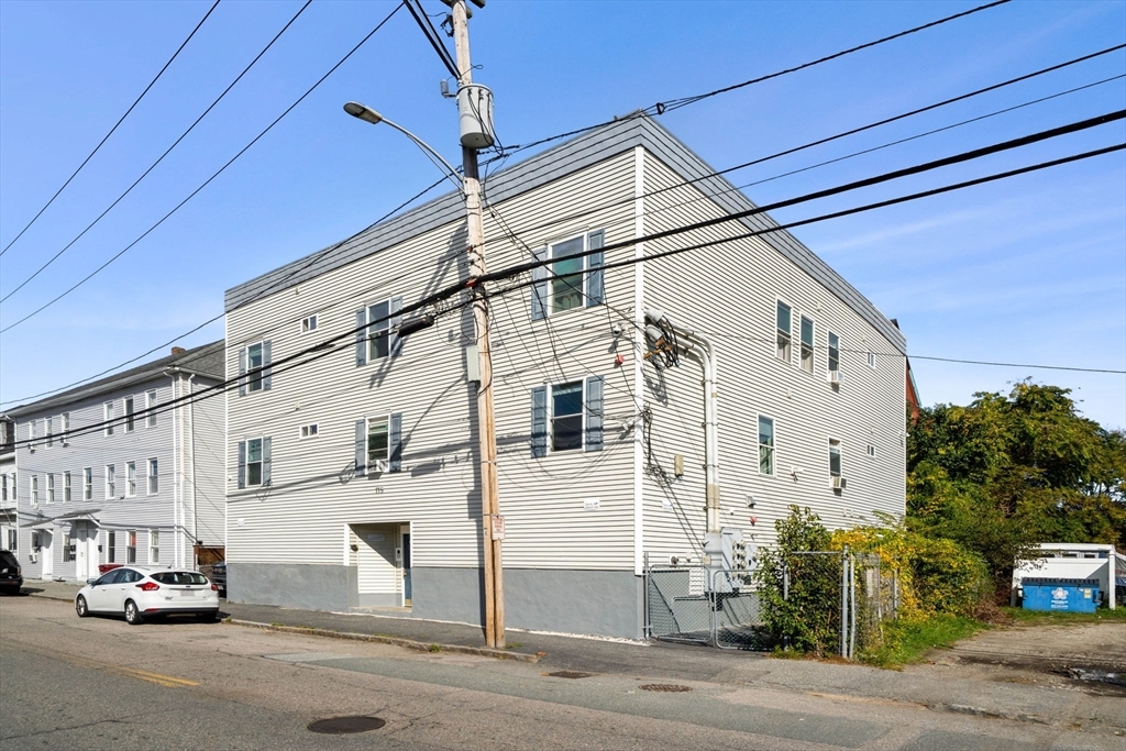 Property Photo:  115 Salem St  MA 01854 