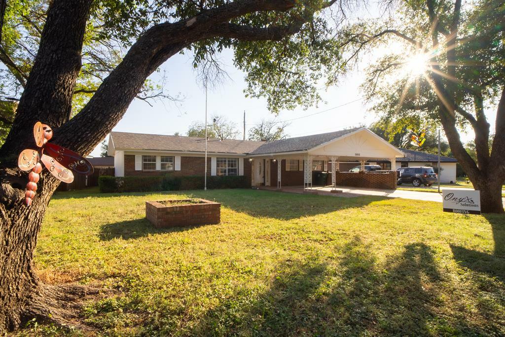 Property Photo:  3805 Nottingham Trail  TX 76901 