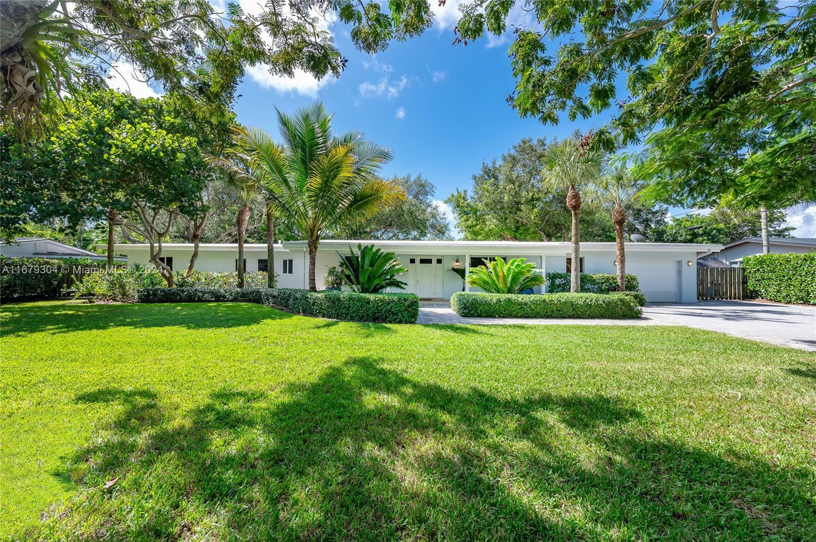 Property Photo:  6880 SW 130th Ter  FL 33156 