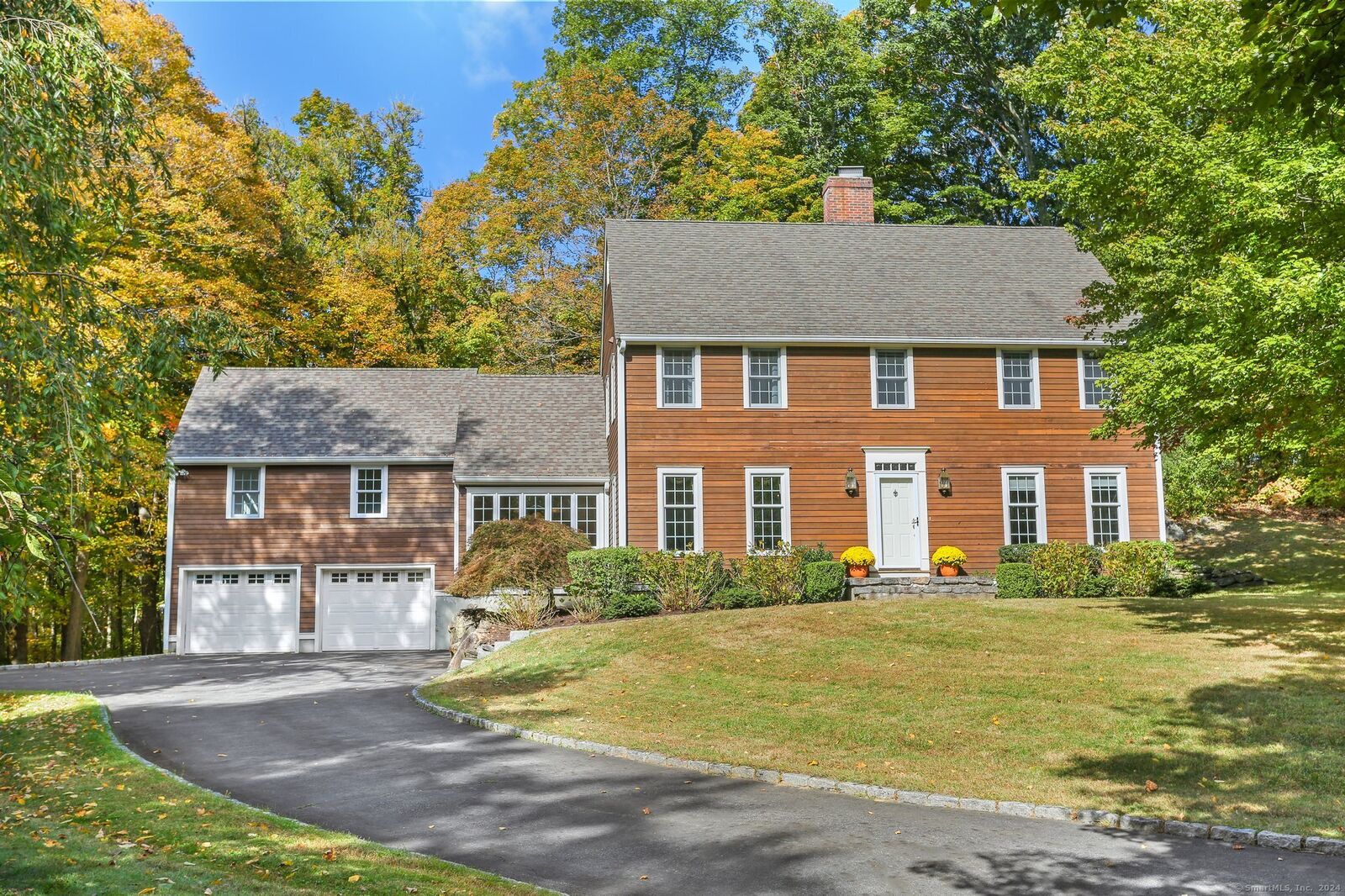 Property Photo: 19 Oak Knoll Road CT 06877