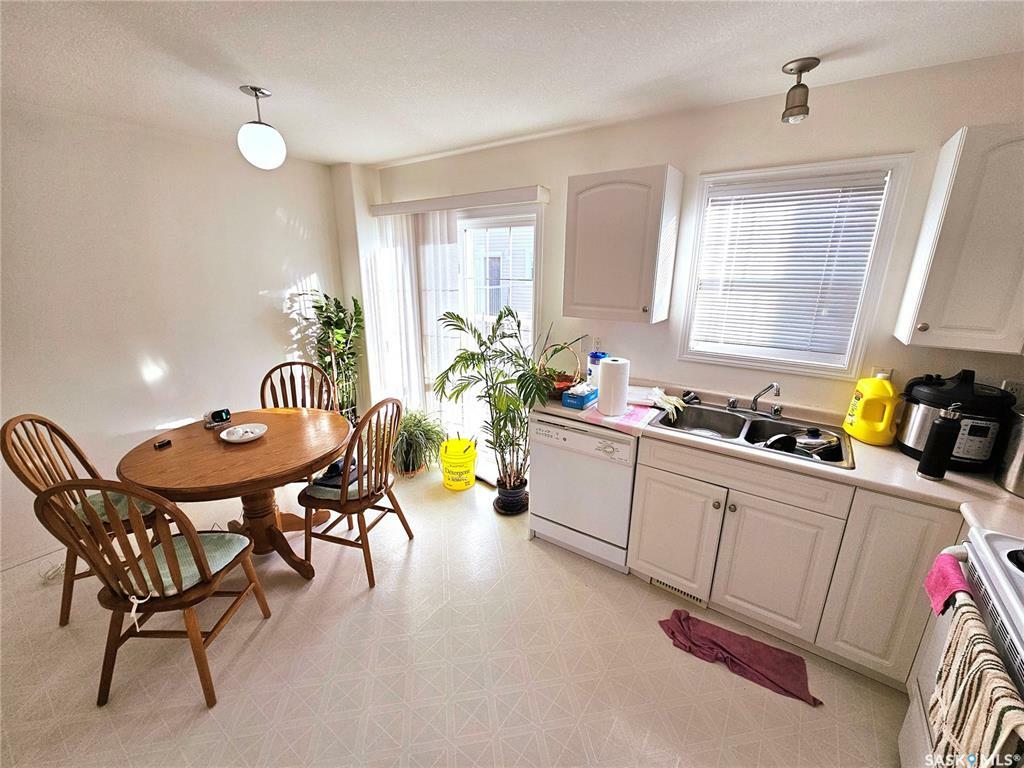 Property Photo:  243 Herold Terrace 32  SK S7V 1J6 