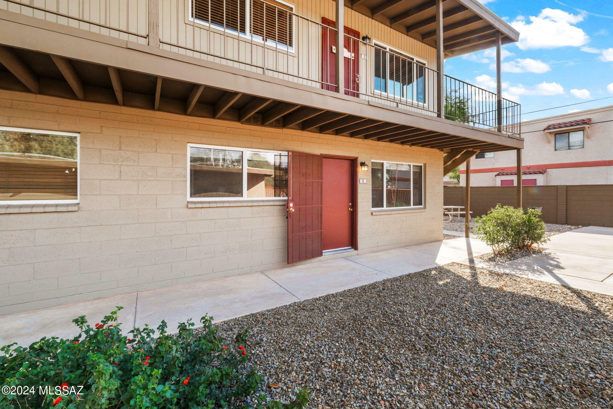 Property Photo:  2861 N Columbus Boulevard 51  AZ 85712 