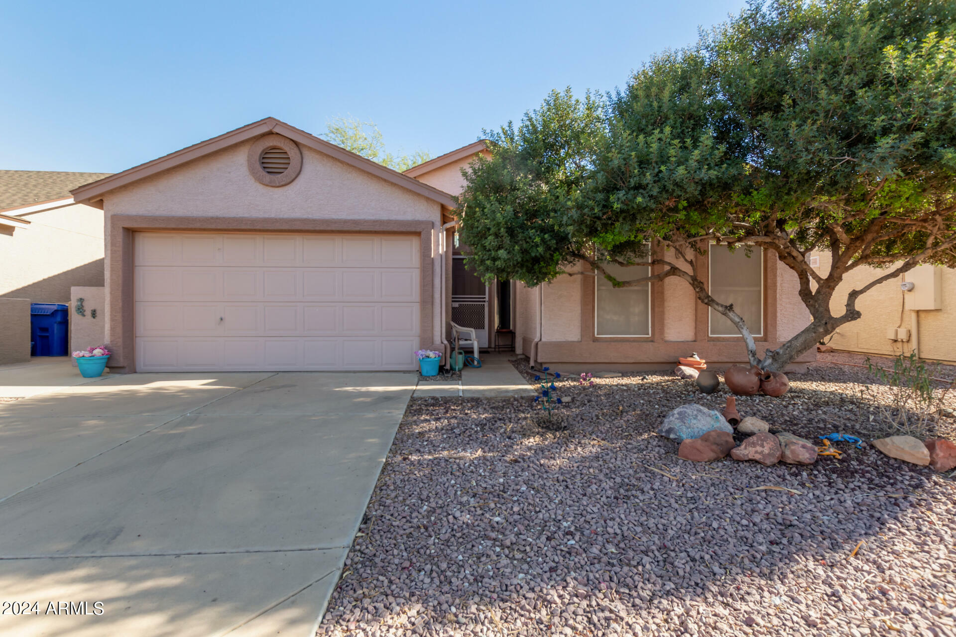 Property Photo:  1871 E Westchester Drive  AZ 85249 