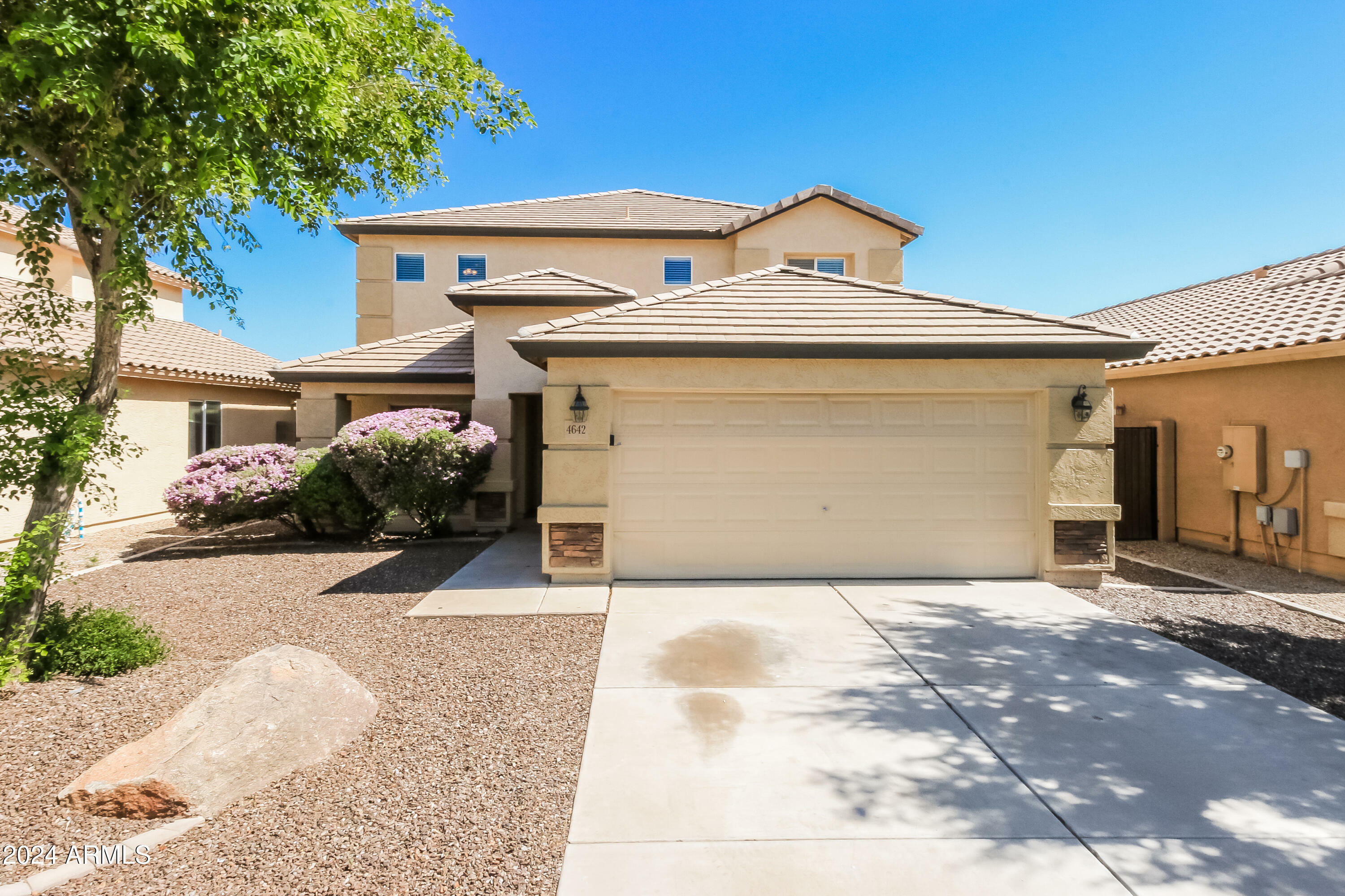 Property Photo:  4642 E Silverbell Road  AZ 85143 