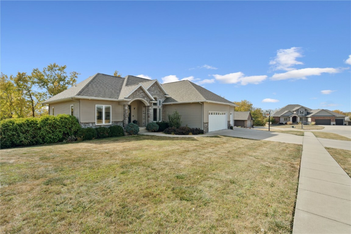 Property Photo:  2791 Jefferson Ct NE  IA 52338 