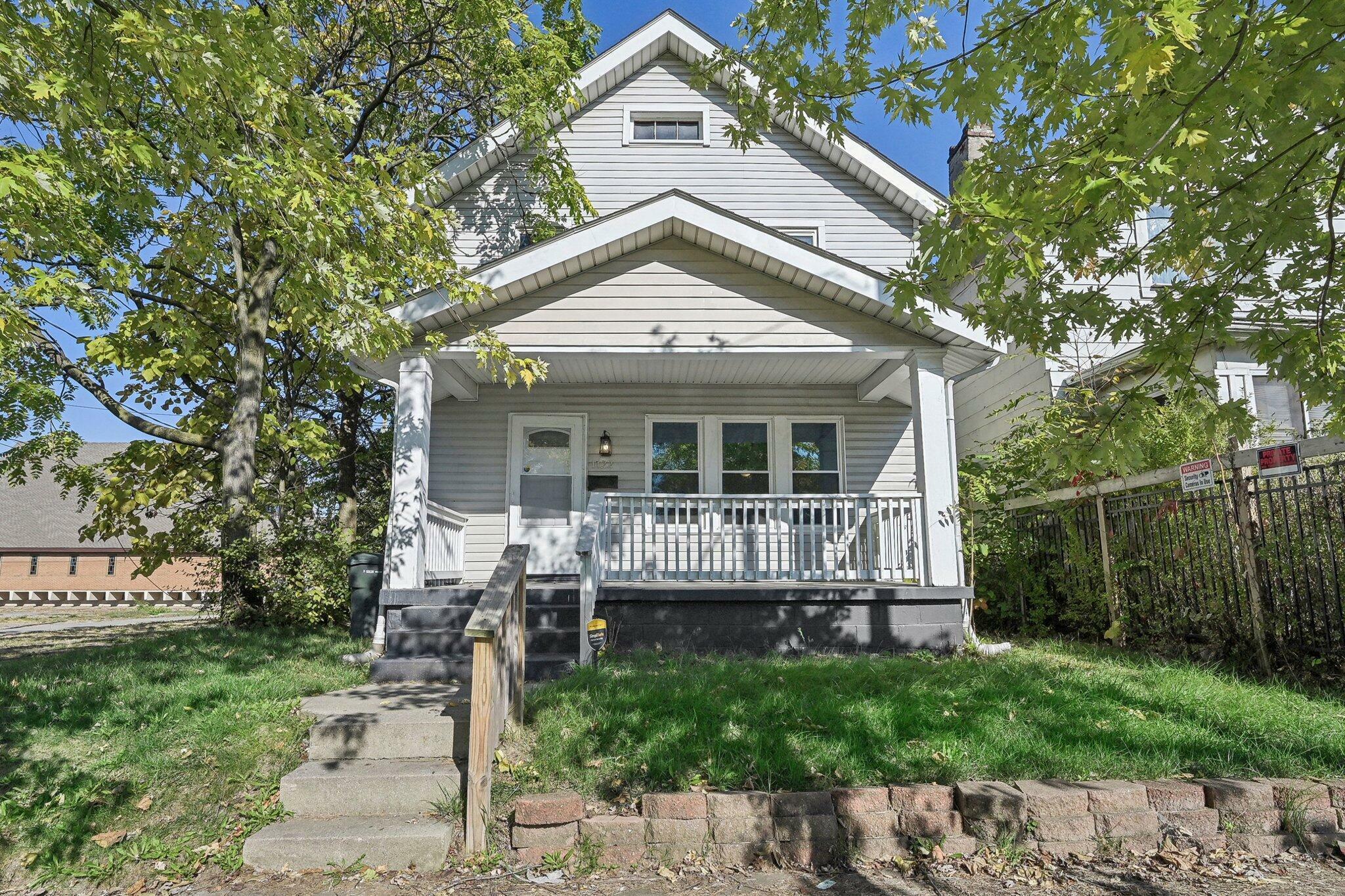 Property Photo:  1122 Hildreth Avenue  OH 43203 