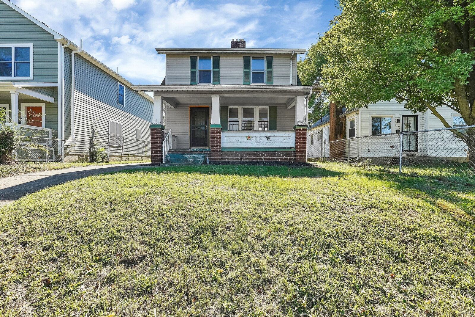 Property Photo:  1231 E 20th Avenue  OH 43211 