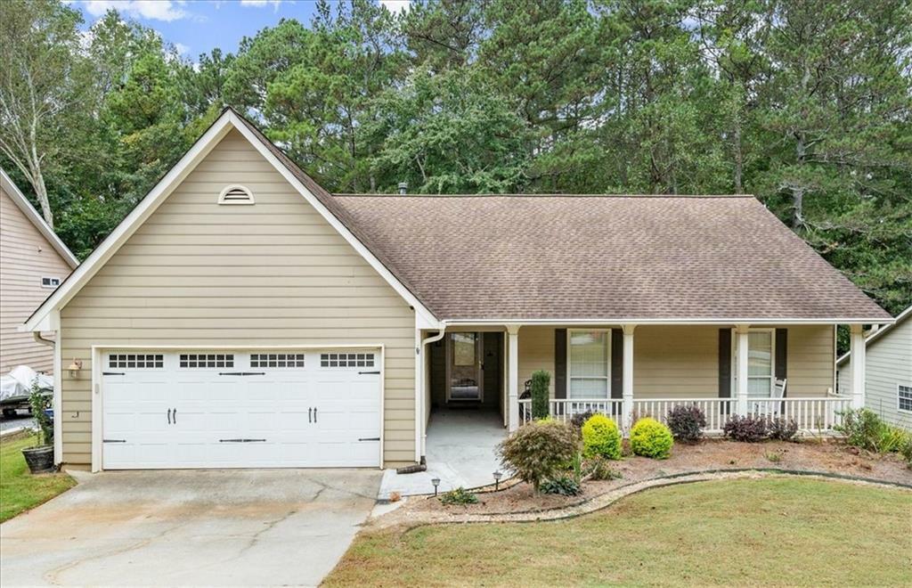 Property Photo:  2900 Dogwood Creek Parkway  GA 30096 