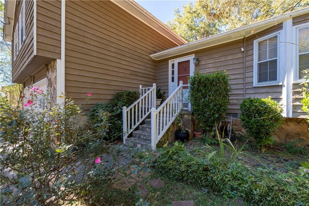 Property Photo:  1294 Reilly Lane  GA 30021 