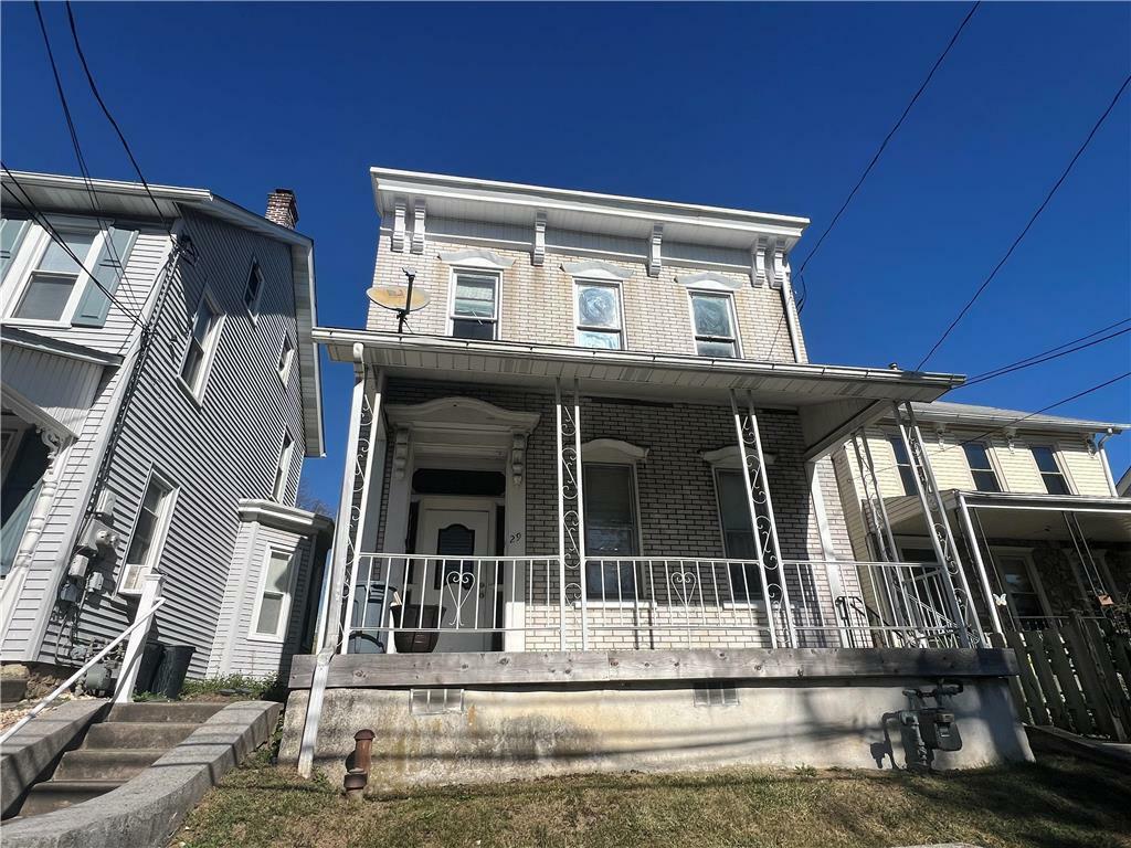 Property Photo:  29 2nd Street  PA 18032 