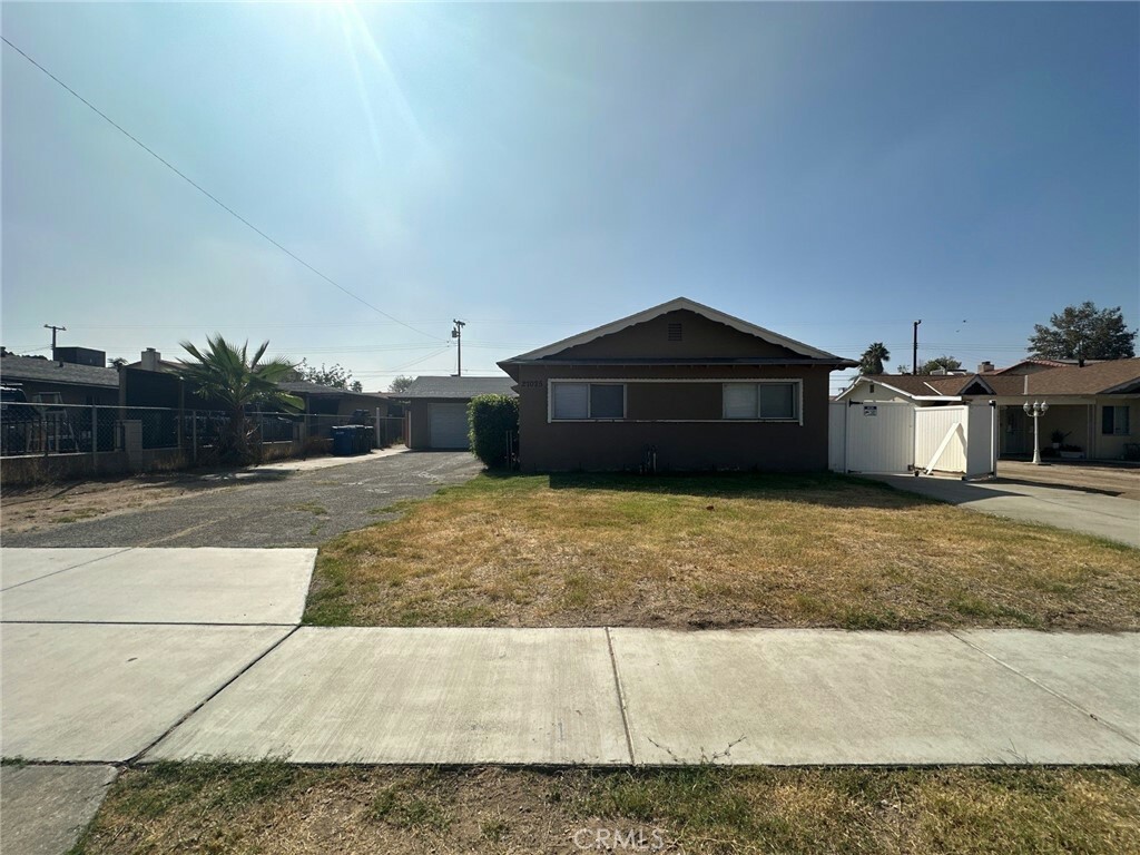 27025 10th Street  Highland CA 92346 photo