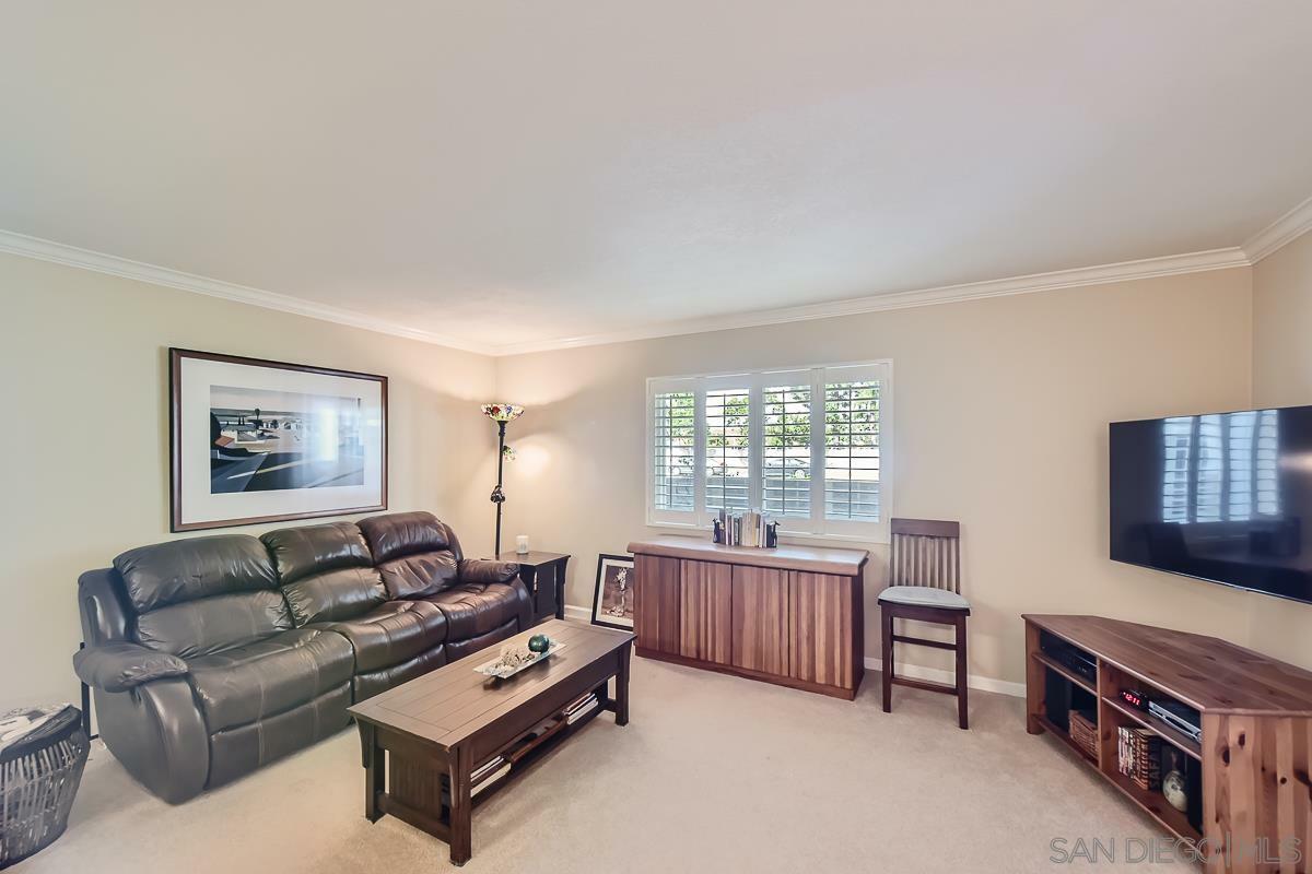 Property Photo:  7425 Charmant Dr 2809  CA 92122 