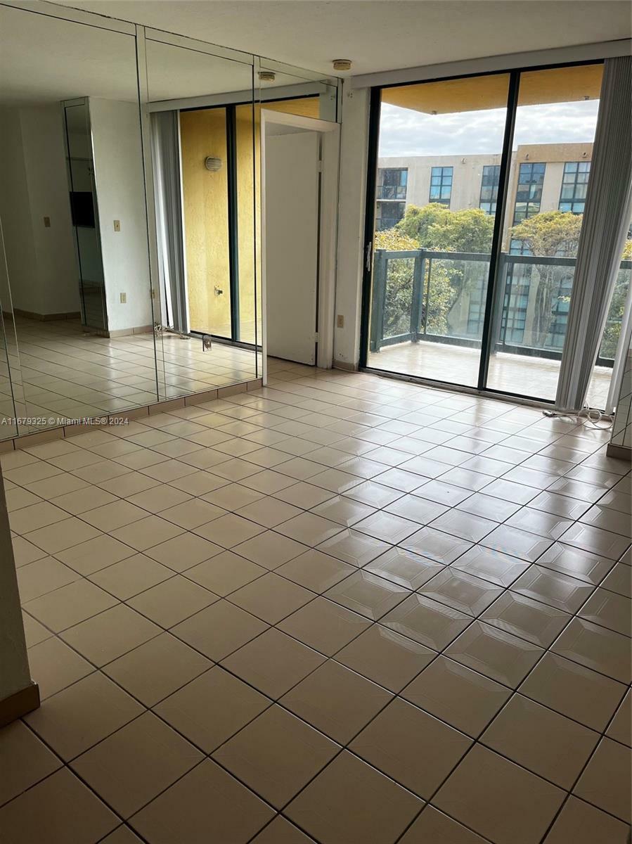 Property Photo:  11800 SW 18th St 408-4  FL 33175 