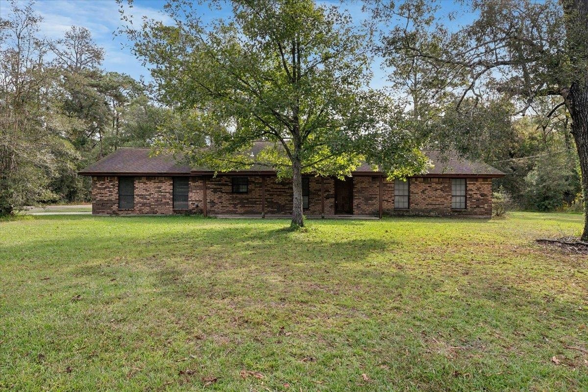 Property Photo:  6550 Johnson Dr  TX 77632 