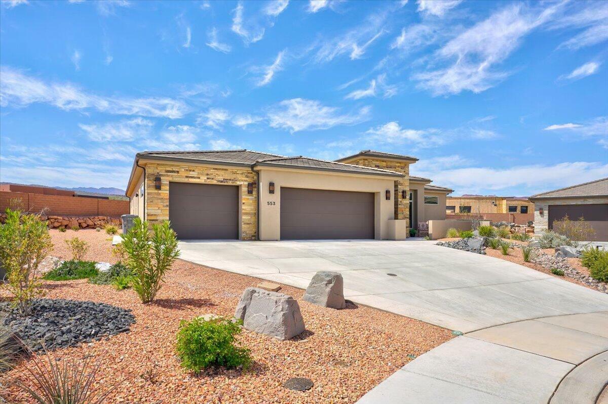 Property Photo:  553 W Palo Verde Way  UT 84738 