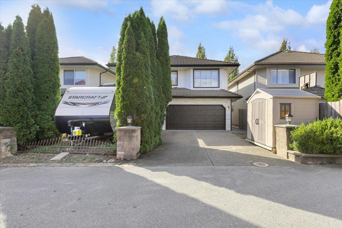 2470 Coast Meridian Road  Port Coquitlam BC V3B 3M3 photo