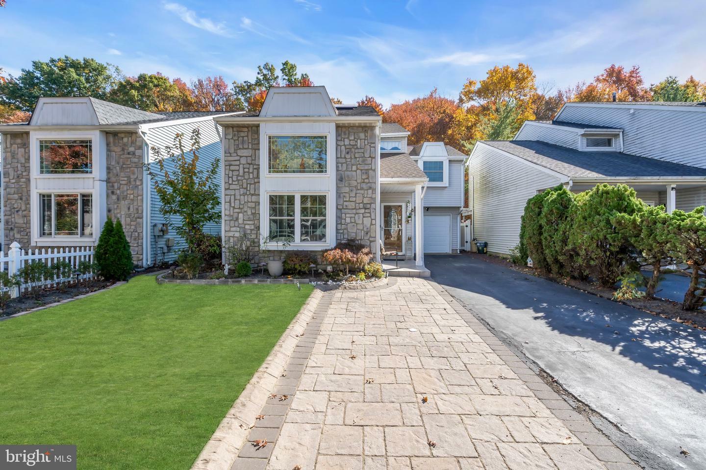 Property Photo:  74 Winchester Drive  NJ 08520 