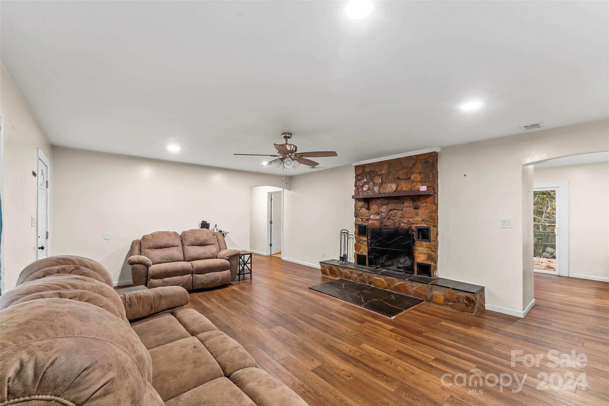 Property Photo:  115 William Parks Lane  NC 28655 