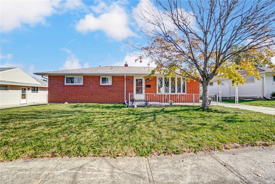 Property Photo: 1220 Highview Drive OH 45324